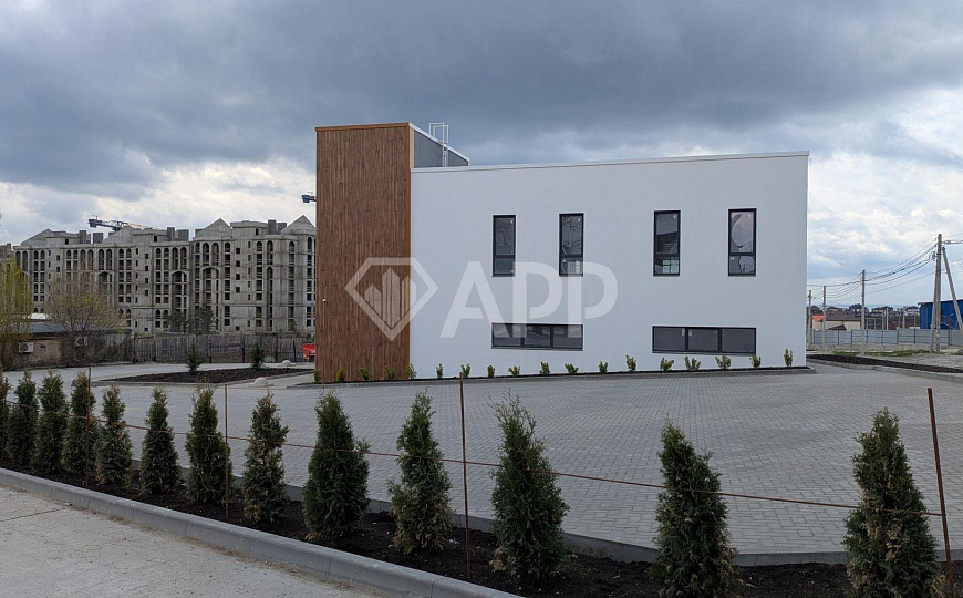 Сдаю помещение свободного назначения, 590 м² фото