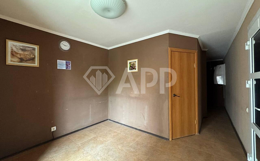 1 этаж/Жилой массив/Два входа фото