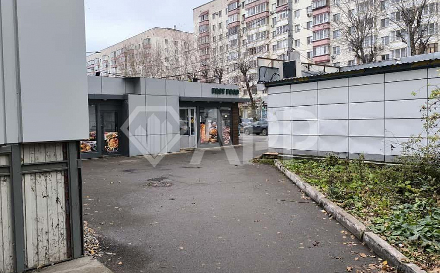 Сдаю 340 м2 на высоком трафике! фото