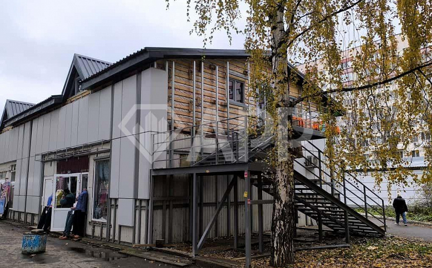 Сдаю 340 м2 на высоком трафике! фото