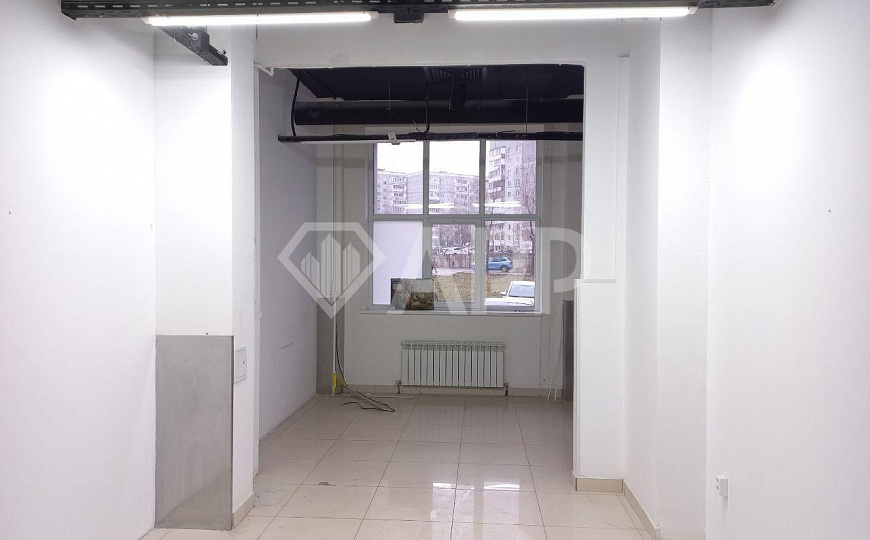 Сдается торговая площадь/теплый склад (40м²) по ул.Ноксинский Спуск 10 фото