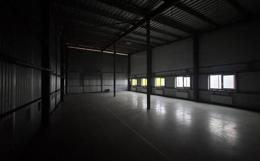 Сдам теплый склад на 2 этаже ,200м2 фото