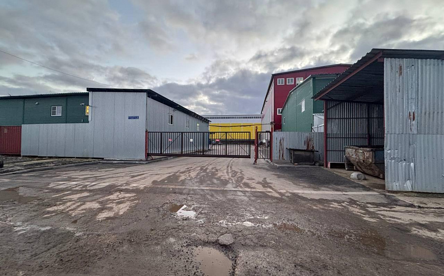 Сдам теплый склад на 2 этаже ,200м2 фото