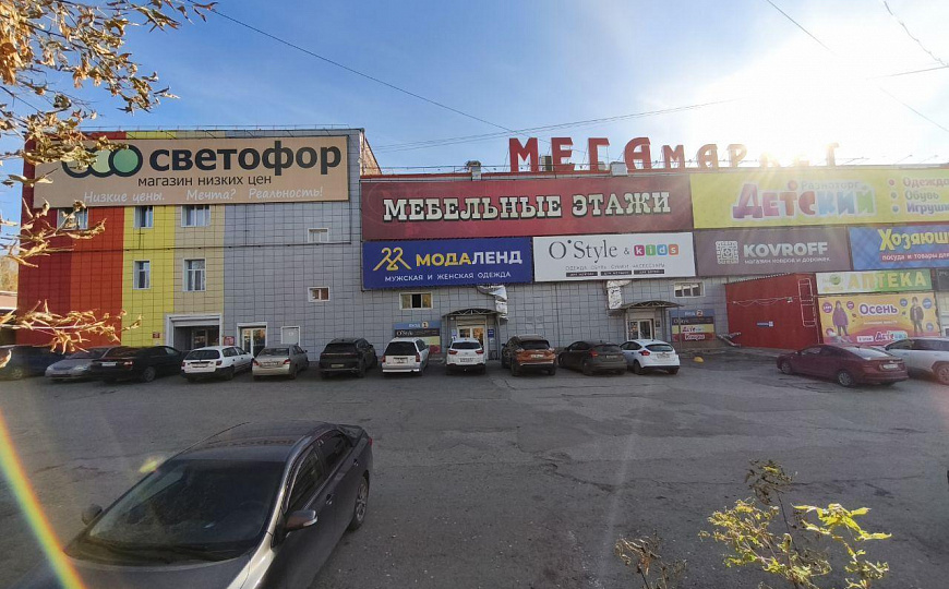 Торговая площадь 642 кв.м. на первом этаже ТЦ Мегамаркет фото