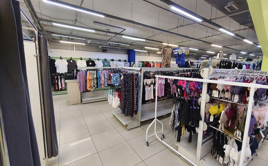 Торговая площадь 642 кв.м. на первом этаже ТЦ Мегамаркет фото