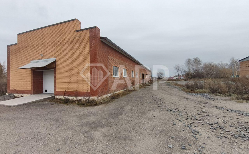 565.5 м² свободного назначения. фото