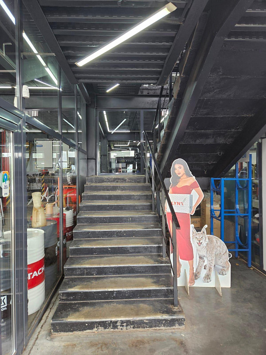 Сдается помещение с грузовым лифтом фото