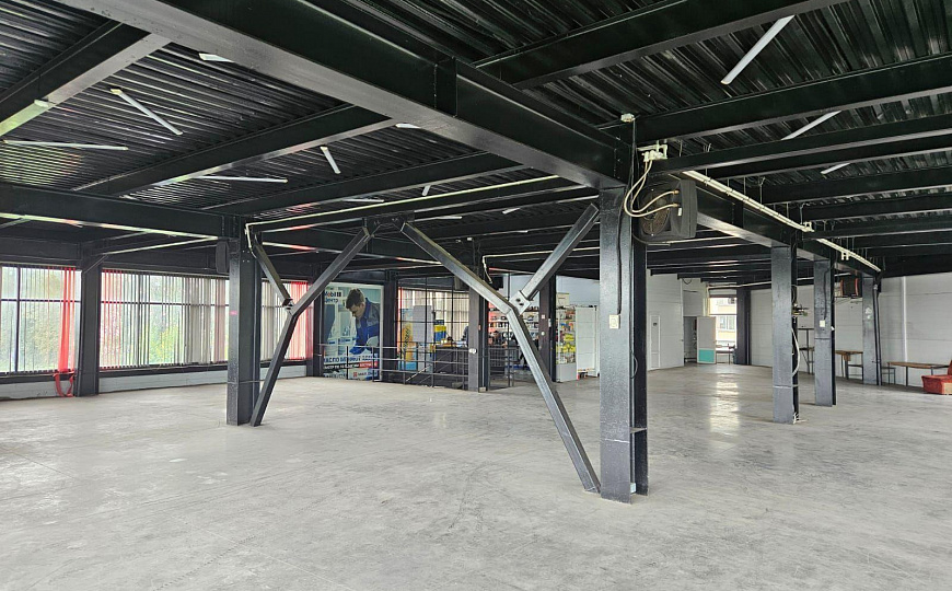 Сдается помещение с грузовым лифтом фото