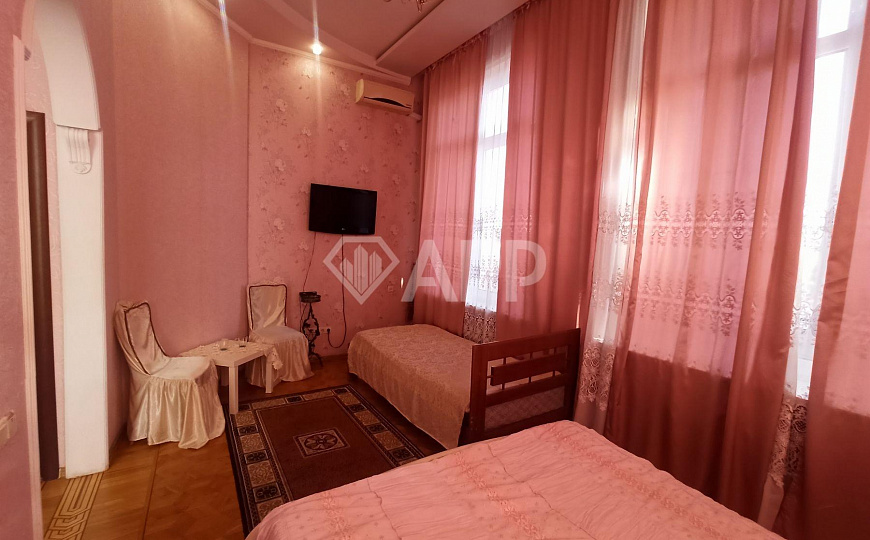 Сдаю здание под детский сад/центр 469 кв.м фото