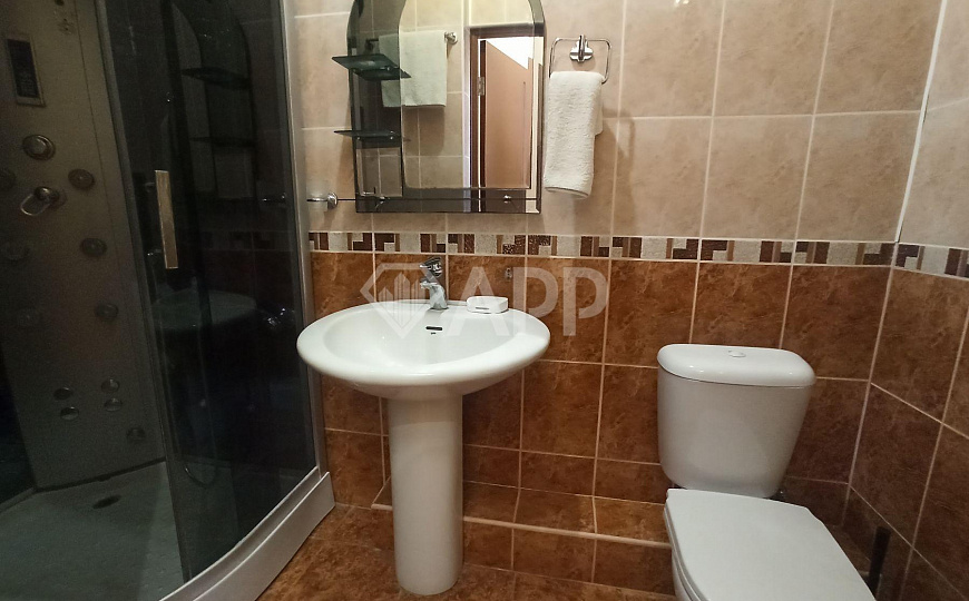 Сдаю здание под детский сад/центр 469 кв.м фото