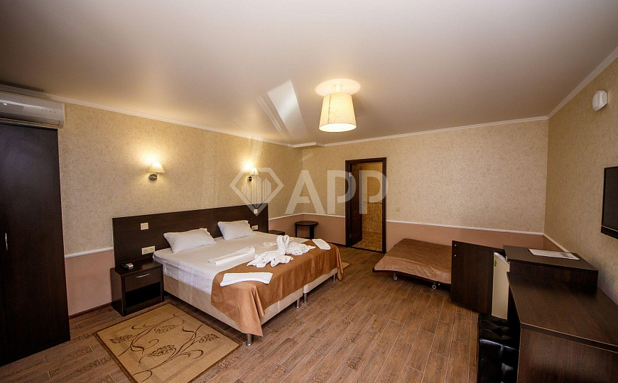 Продаю гостиница/пансионат/санаторий 4500 м² фото