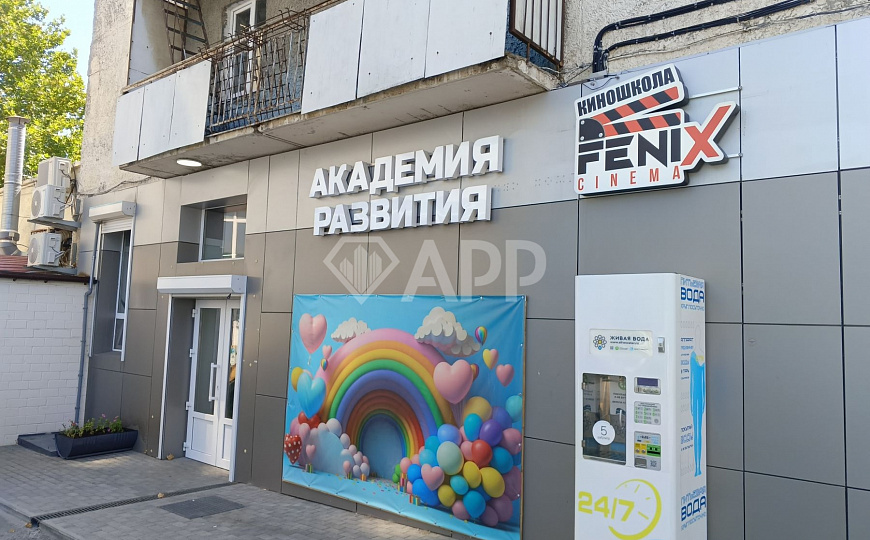 Сдаю 1 этаж 1 линия, 157 м² с ремонтом фото