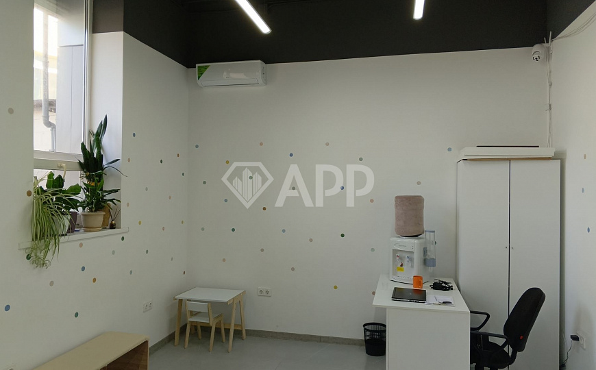 Сдаю 1 этаж 1 линия, 157 м² с ремонтом фото