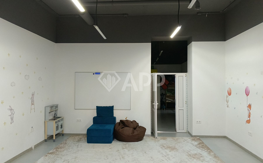 Сдаю 1 этаж 1 линия, 157 м² с ремонтом фото