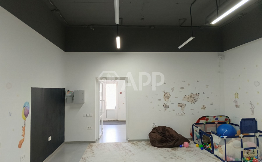 Сдаю 1 этаж 1 линия, 157 м² с ремонтом фото