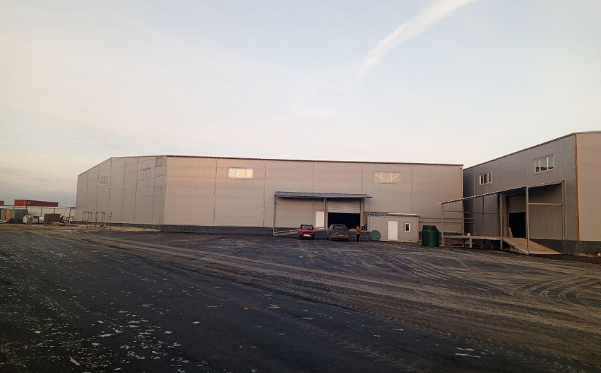 Склад 1500 м² фото