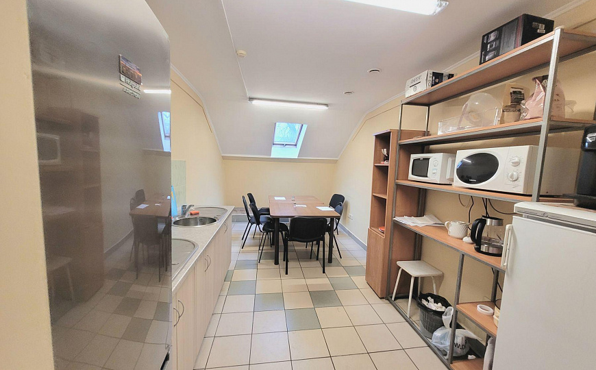 Продам отдельно стоящее здание, 1 554,7 м² фото