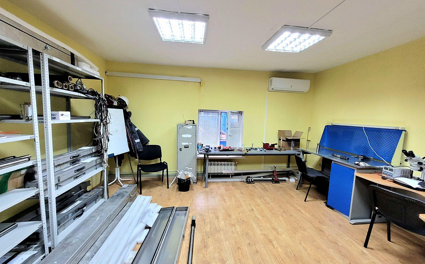 Продам отдельно стоящее здание, 1 554,7 м² фото