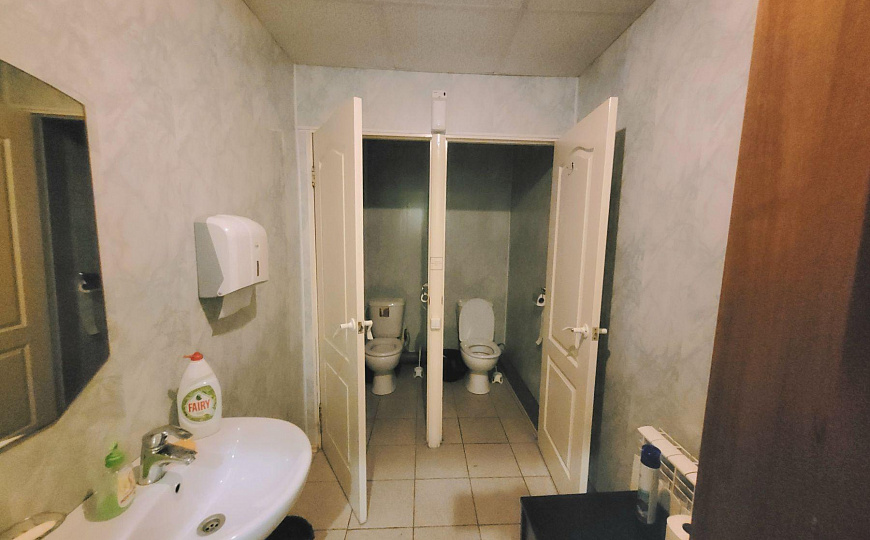 Продам отдельно стоящее здание, 1 554,7 м² фото