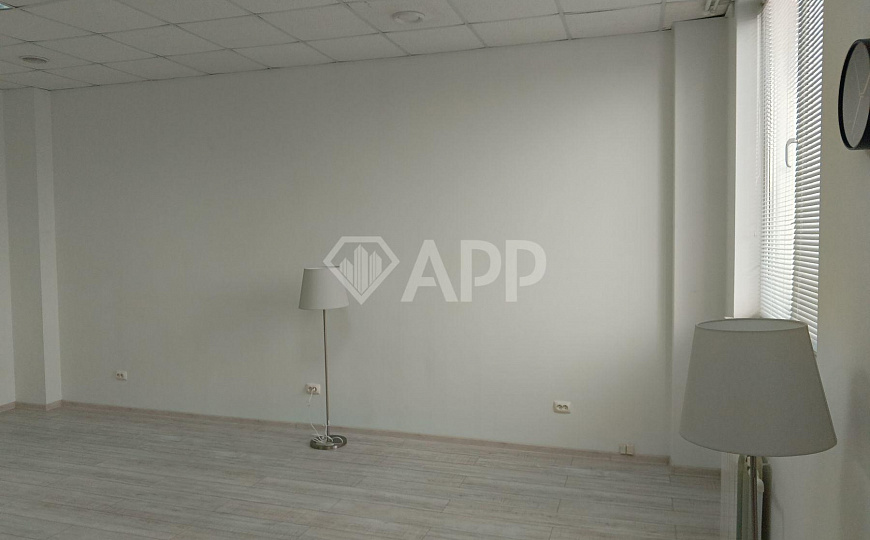 Сдам офисное помещение, 33 м² фото