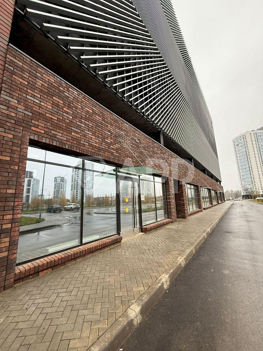 Помещение около продуктового магазина, 54м² фото