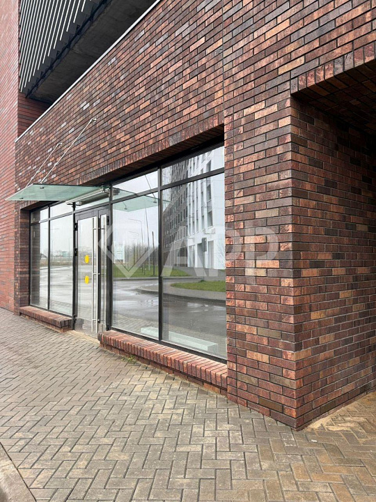 Помещение около продуктового магазина, 54м² фото