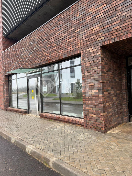 Помещение около продуктового магазина, 54м² фото