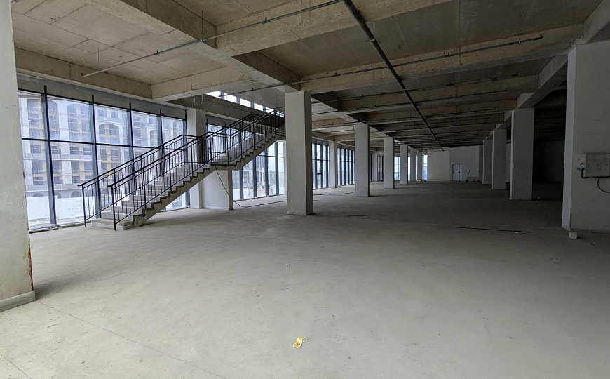 Сдаю Торговый центр, до 5000 м² фото