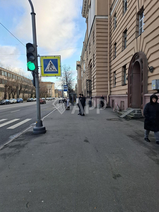 Сдаётся помещение 201 кв.м под магазин/кафе/ресторан/аптека, фото