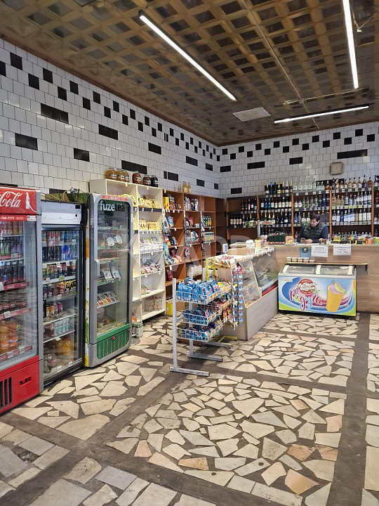 Сдаётся помещение 201 кв.м под магазин/кафе/ресторан/аптека, фото