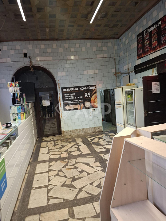 Сдаётся помещение 201 кв.м под магазин/кафе/ресторан/аптека, фото