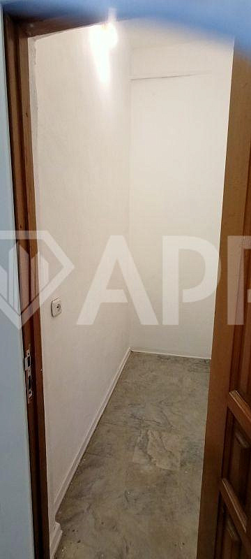 Продам отдельно стоящее здание 978 м² и земельный участок 2809 м² фото