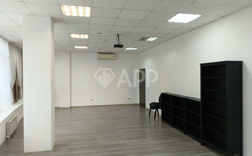 Сдаю офисное помещение в центре от 33 до 72.4 м² фото