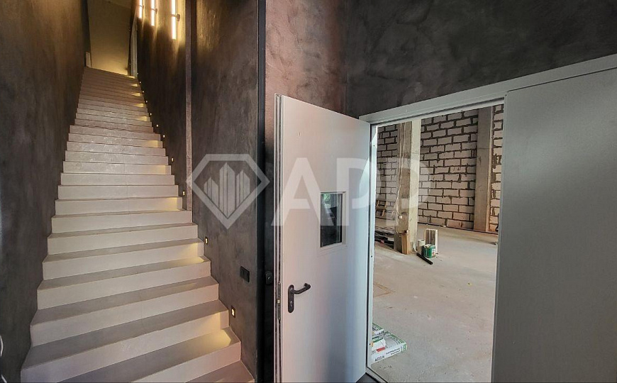 Центр/аренда/трафик/ресторан/помещение/офис/193м² фото