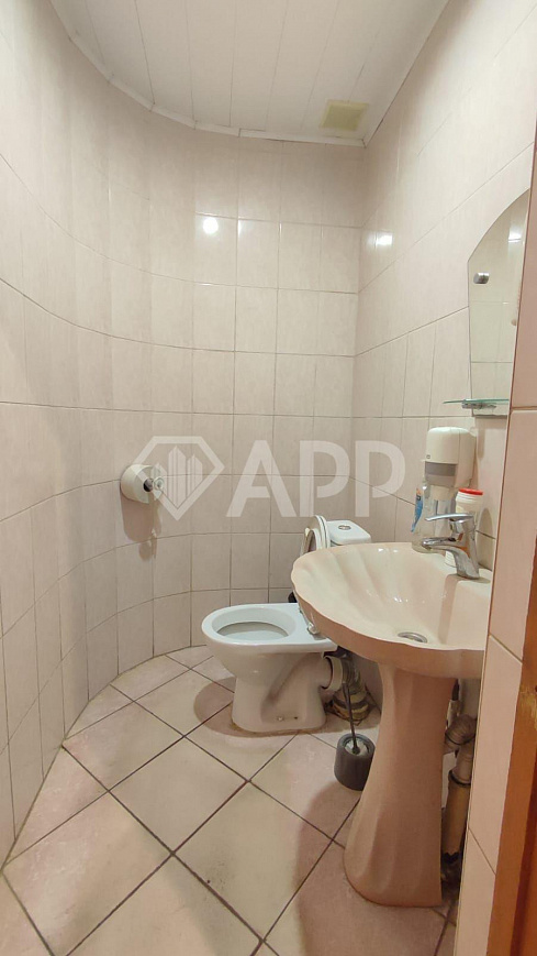 Офис 50,7кв.м. к/у входят в стоимость фото