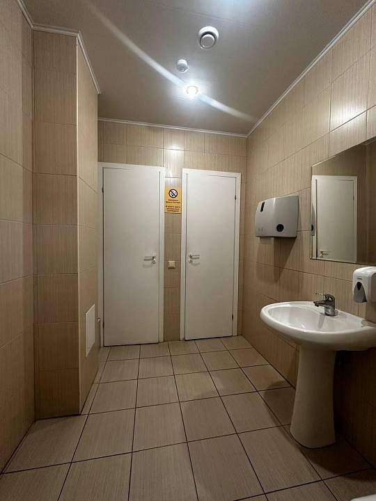 Аренда 95 м2 в БэлПлазе с видом на Волгу фото