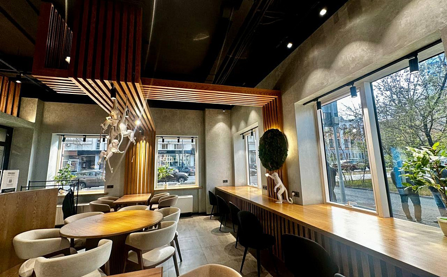 Аренда 95 м2 в БэлПлазе с видом на Волгу фото