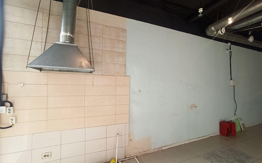 Сдаю 1 этаж 1 линия с ремонтом, 65 м² фото