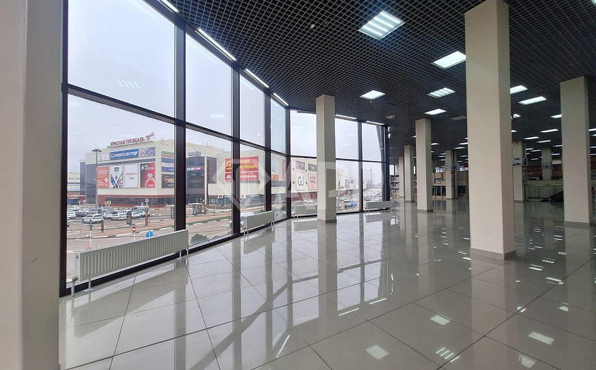 Продам помещение свободного назначения площадью 4520 м² и земельный участок 29,3 сотки фото