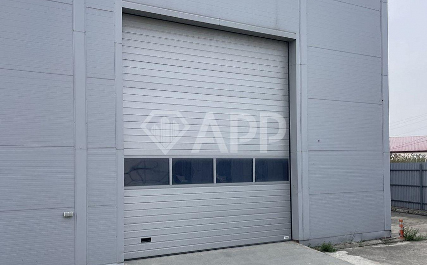 Сдаю складское помещение, 695 м² фото