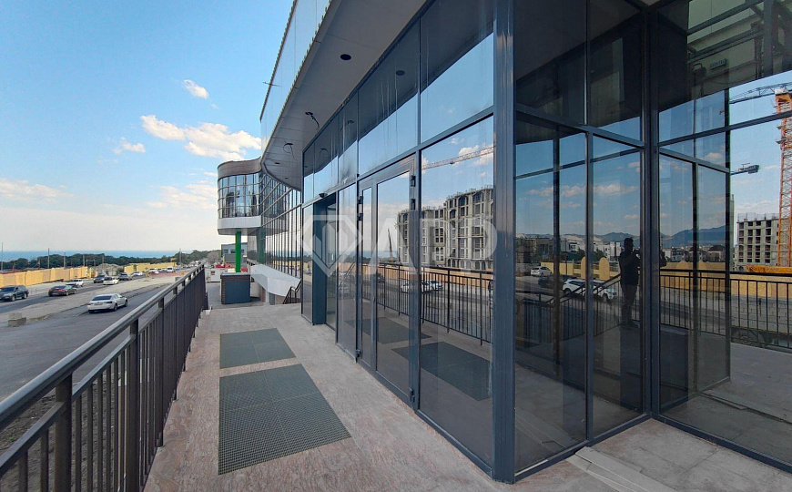 Сдаю ТЦ , общей площадью 6000 м² фото