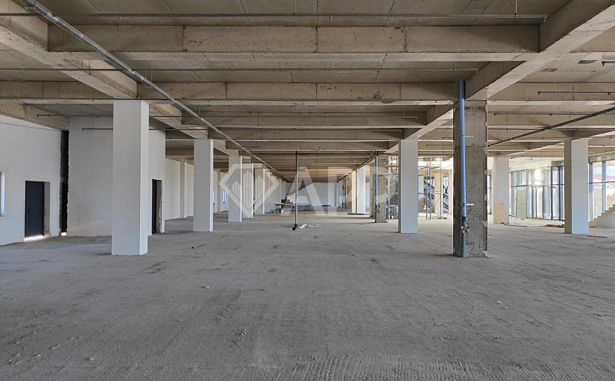 Сдаю ТЦ , общей площадью 6000 м² фото