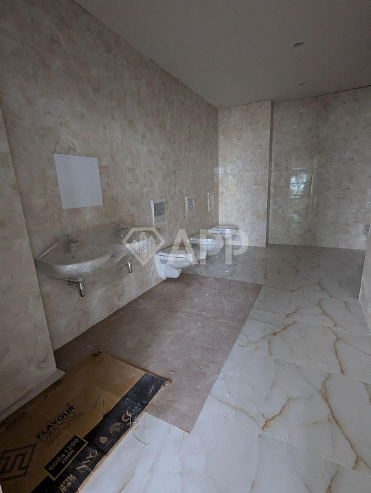 Сдаю ТЦ , общей площадью 6000 м² фото