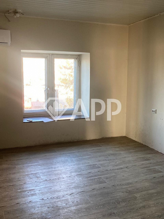 Продам производственное помещение, 1 100 м² фото