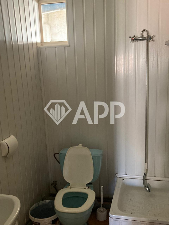 Продам производственное помещение, 1 100 м² фото