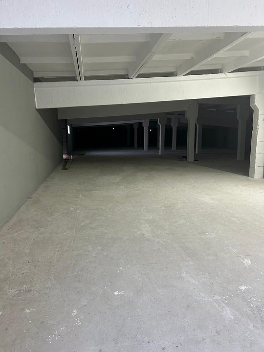 Сдаю складское помещение 1600 м2 фото