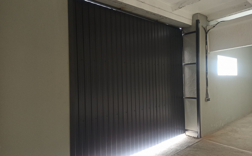 Сдаю складское помещение 1600 м2 фото