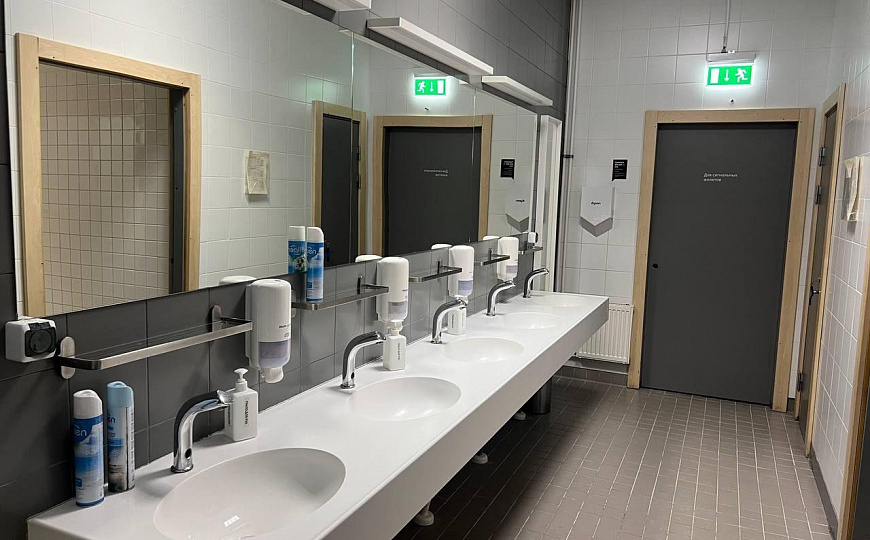 Складские и торговые площади от 3000 м.кв. в ТЦ МЕГА Химки фото