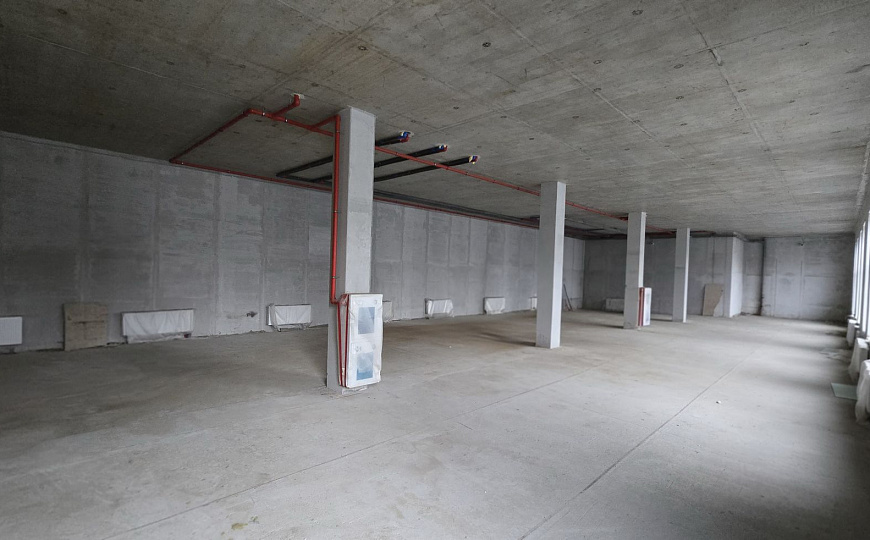 Новое торговое помещение, 335 м². фото