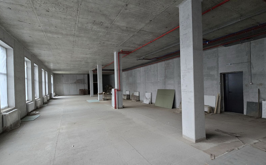 Новое торговое помещение, 335 м². фото